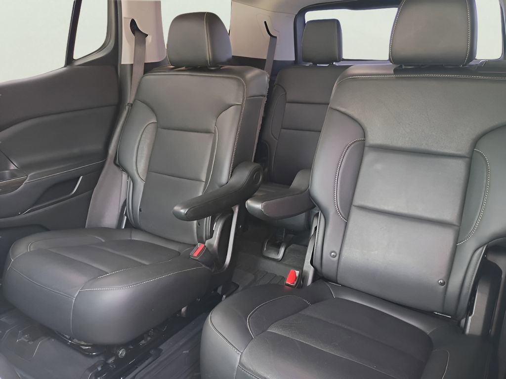 Used 2020 GMC Acadia SLT w/ Premium Package image 10