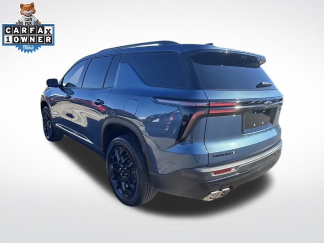 Used 2026 Chevrolet Traverse LT w/ Midnight/Sport Edition FWD image 8