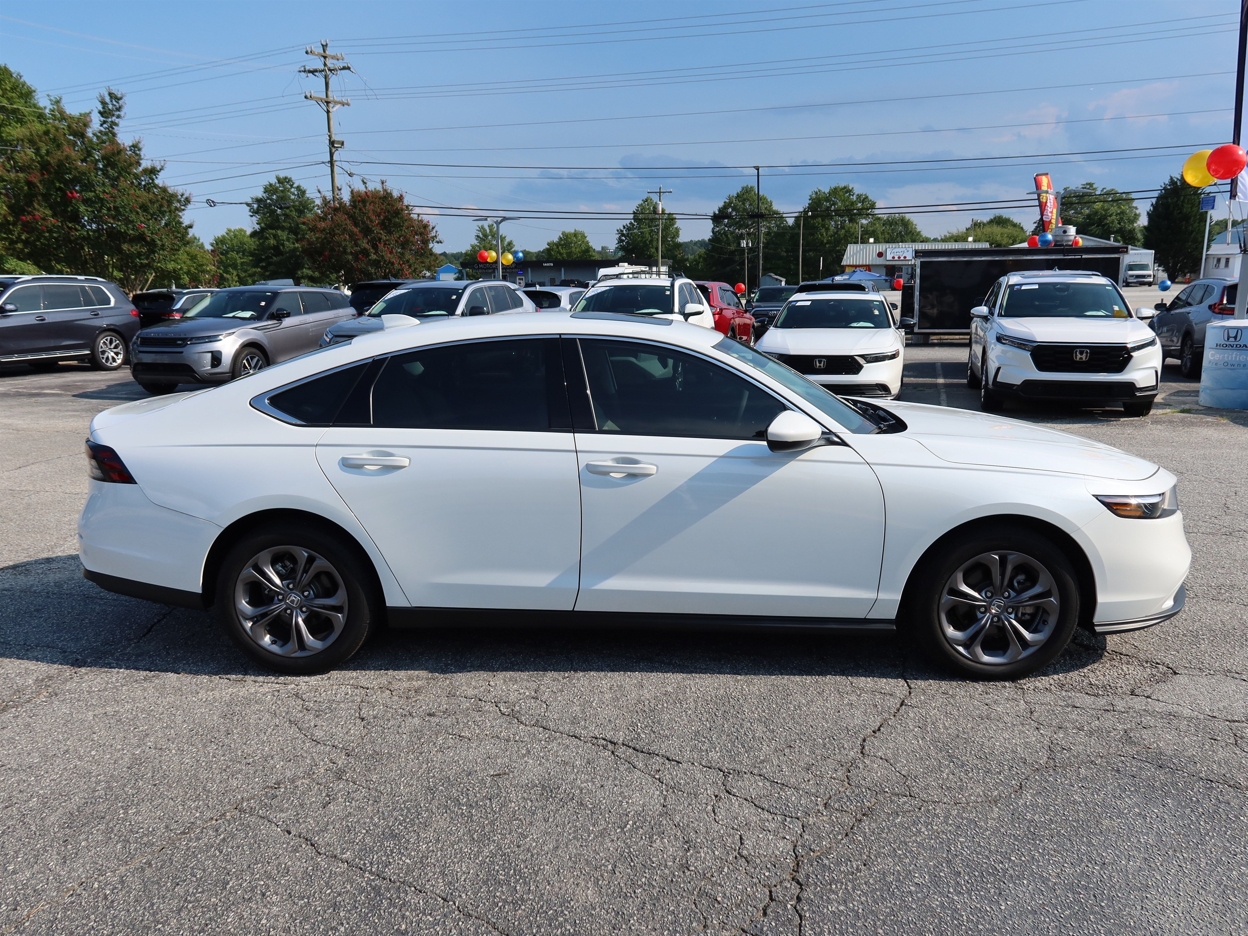 Certified 2024 Honda Accord EX image 3