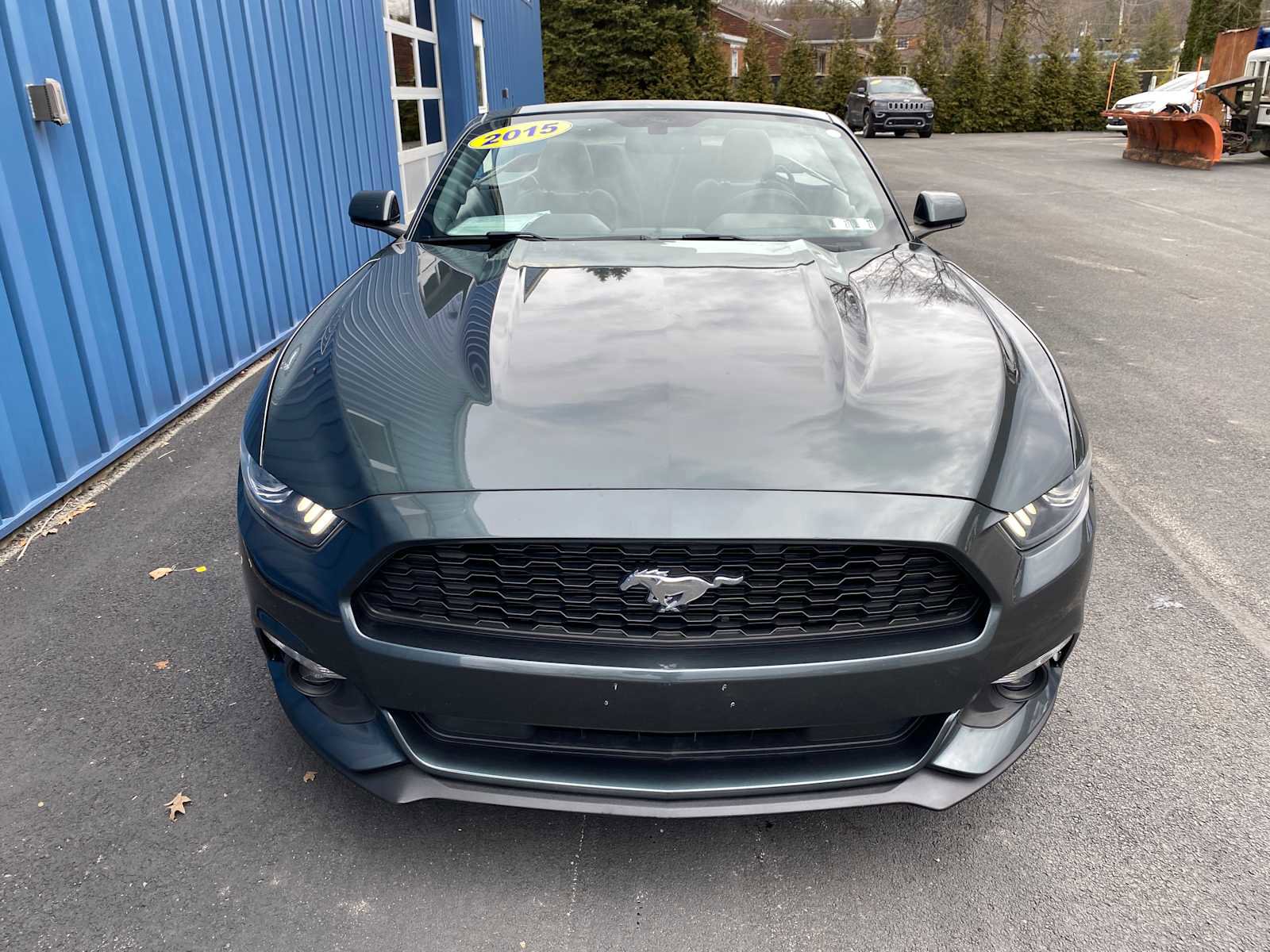 Used 2015 Ford Mustang Convertible image 10