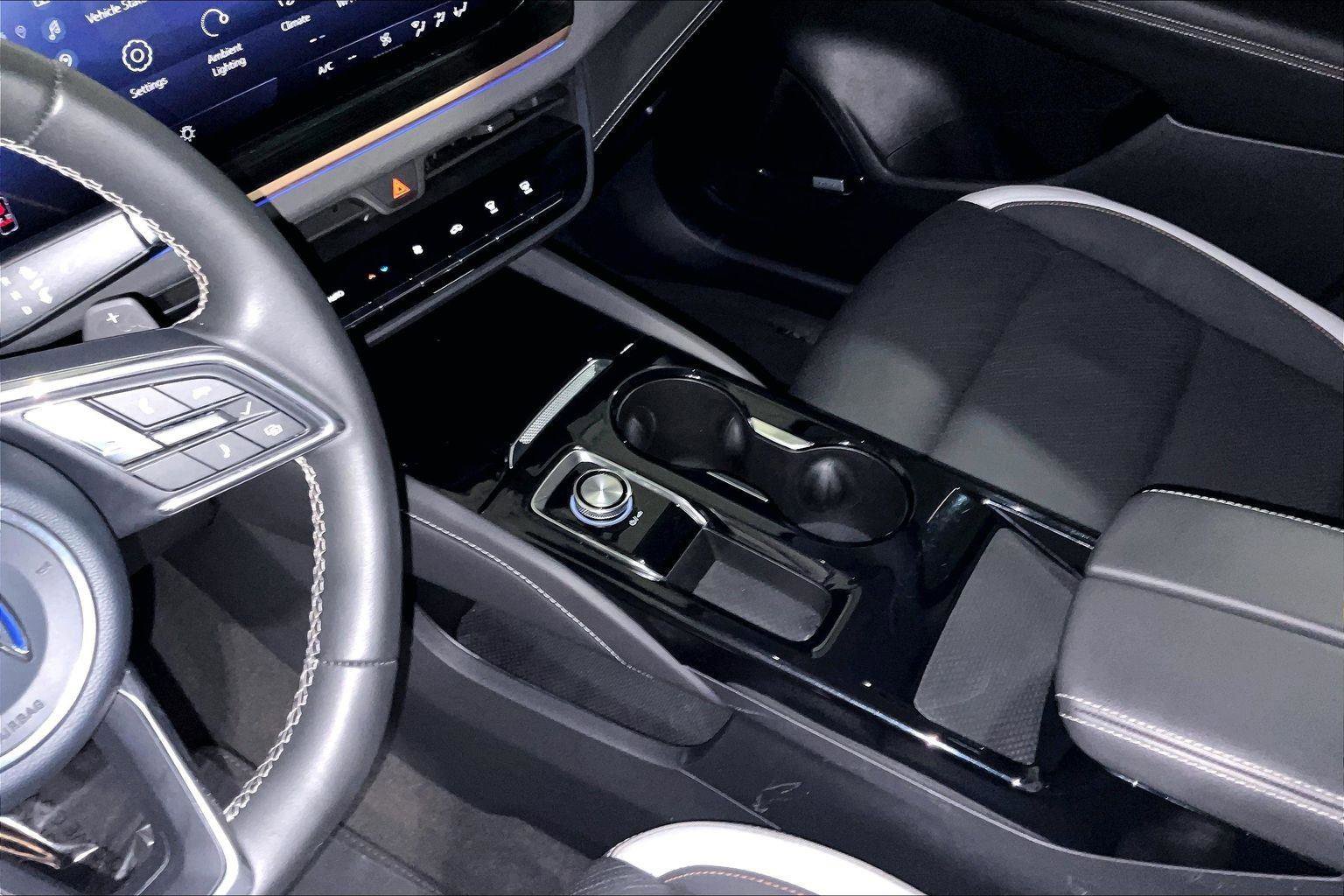 Certified 2025 Buick Envision Sport Touring image 15