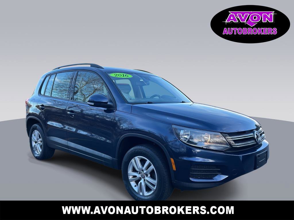 Used 2016 Volkswagen Tiguan SE