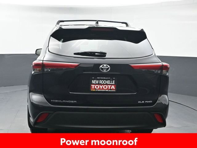 Certified 2023 Toyota Highlander XLE image 5