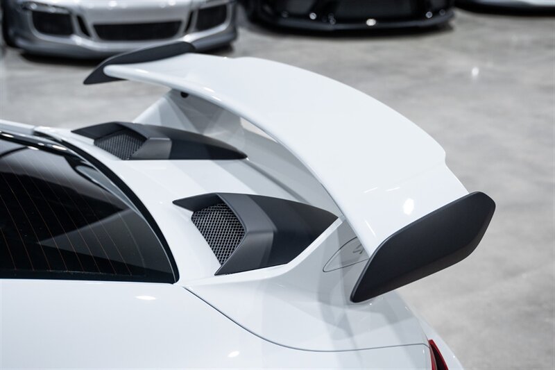 Used 2018 Porsche 911 GT3 RWD image 62