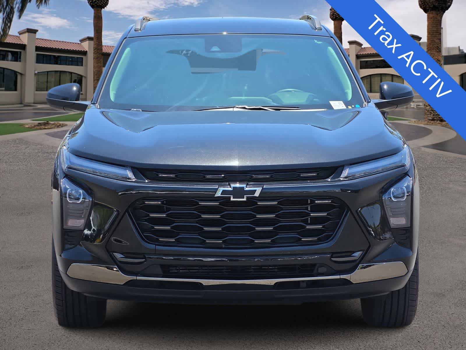 Used 2024 Chevrolet Trax ACTIV w/ Driver Confidence Package FWD image 3