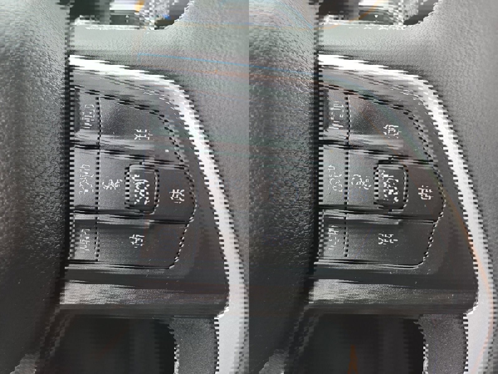 Used 2023 Jeep Grand Cherokee L Laredo image 15