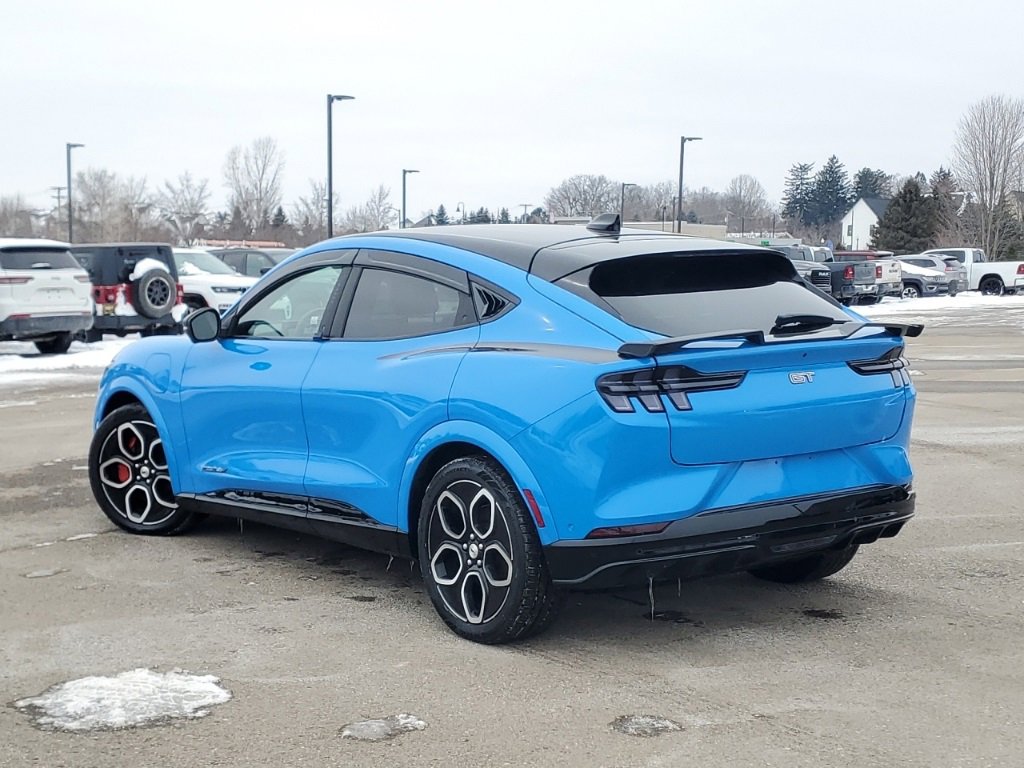 Used 2021 Ford Mustang Mach-E GT image 3