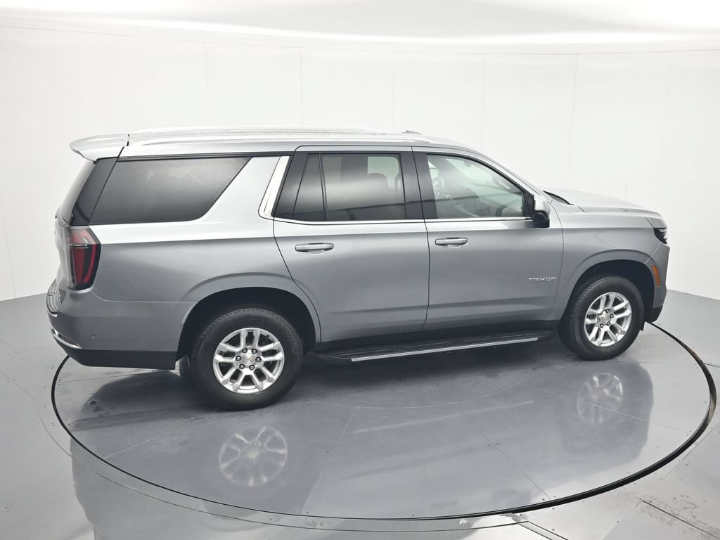 Used 2025 Chevrolet Tahoe LT AWD/4WD image 32