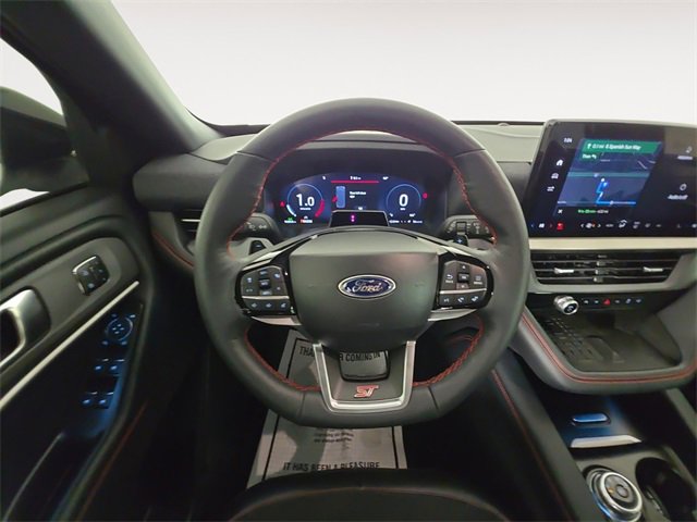 Certified 2025 Ford Explorer ST image 12