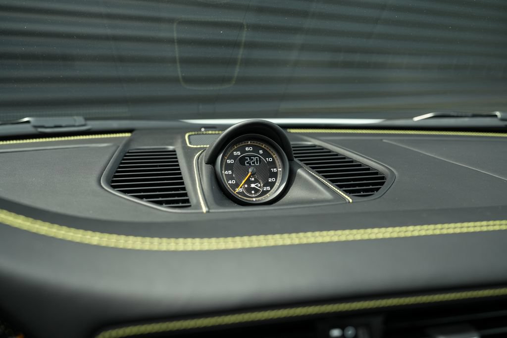 Certified 2018 Porsche 911 GT3 RWD image 23