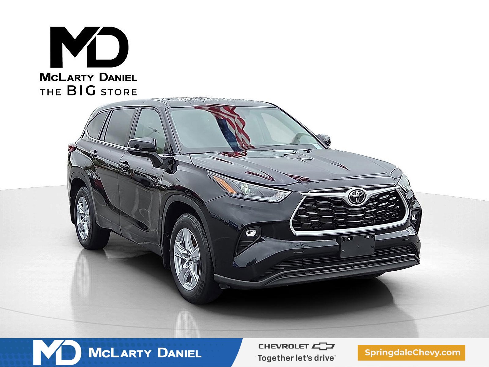 Used 2024 Toyota Highlander LE