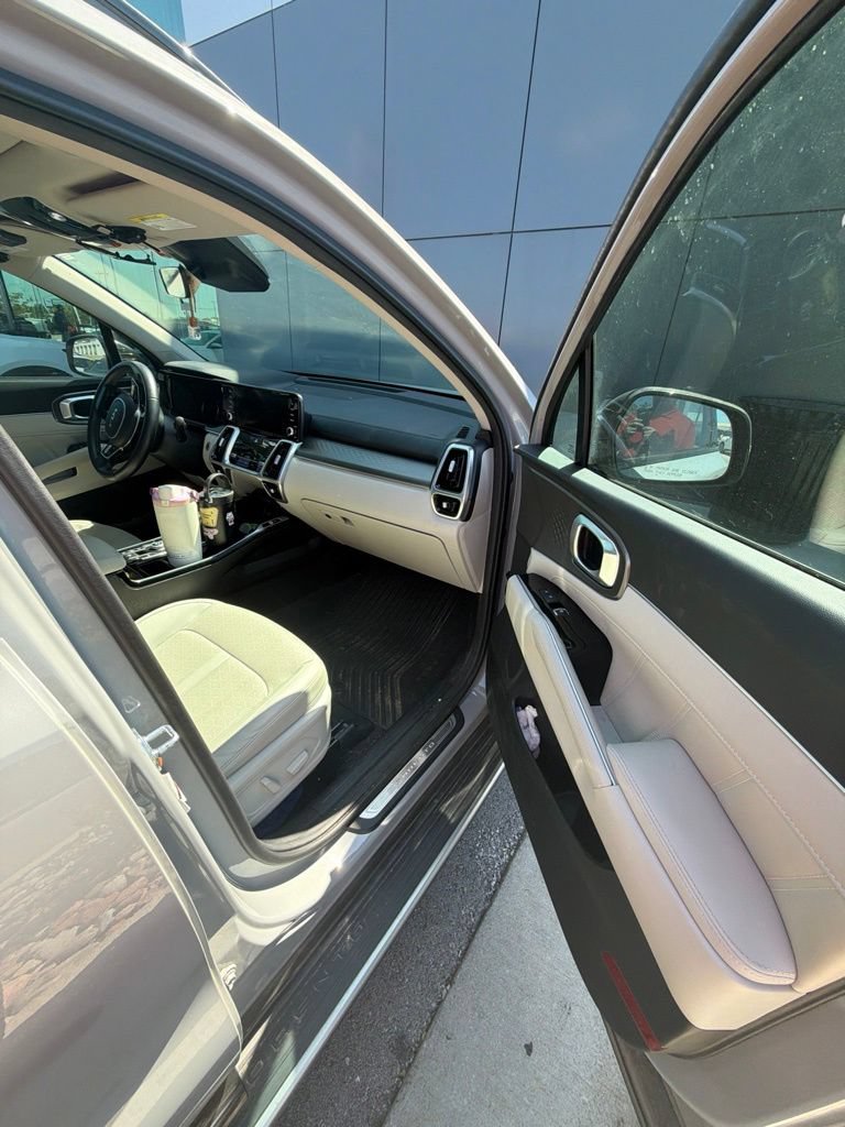 Used 2022 Kia Sorento SX FWD image 15