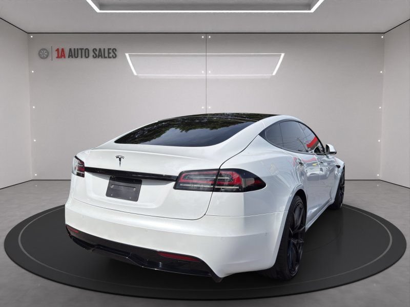 Used 2022 Tesla Model S AWD/4WD image 5