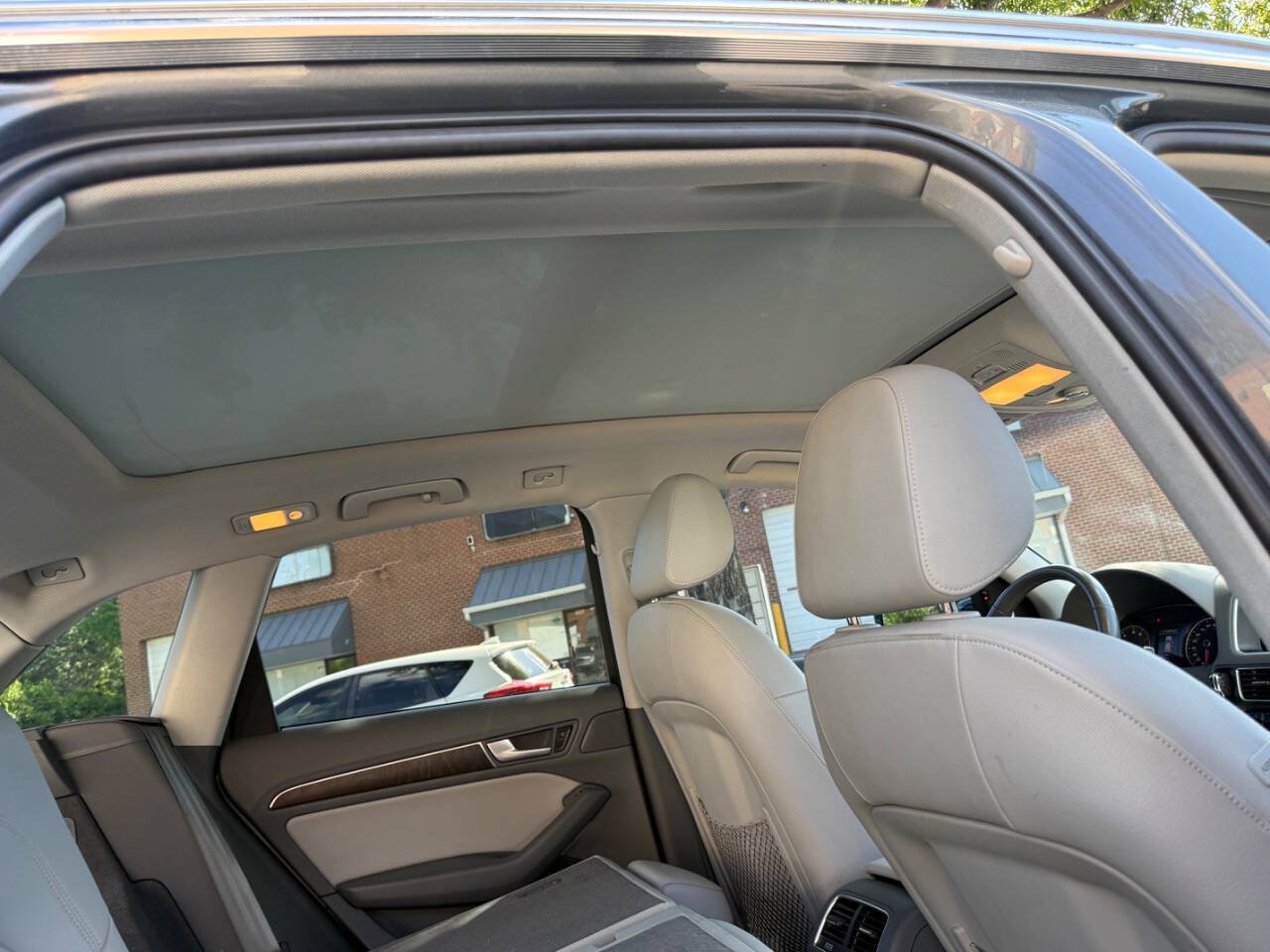 Used 2017 Audi Q5 2.0T Premium Plus AWD/4WD image 32