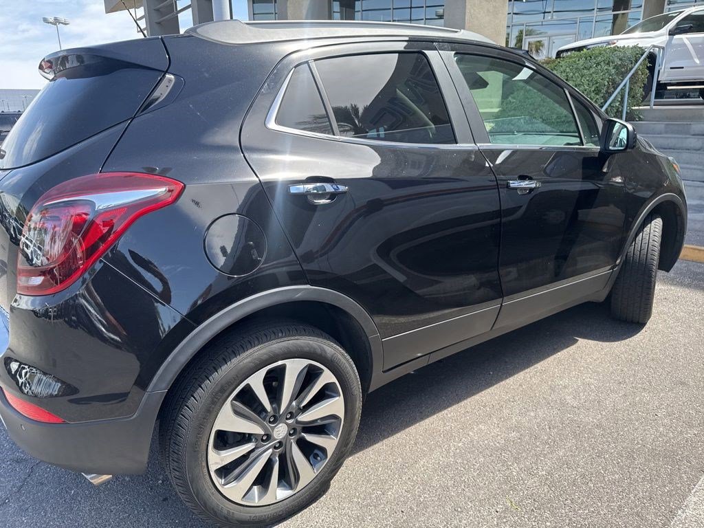 Used 2022 Buick Encore Preferred w/ Safety Package II AWD/4WD image 12