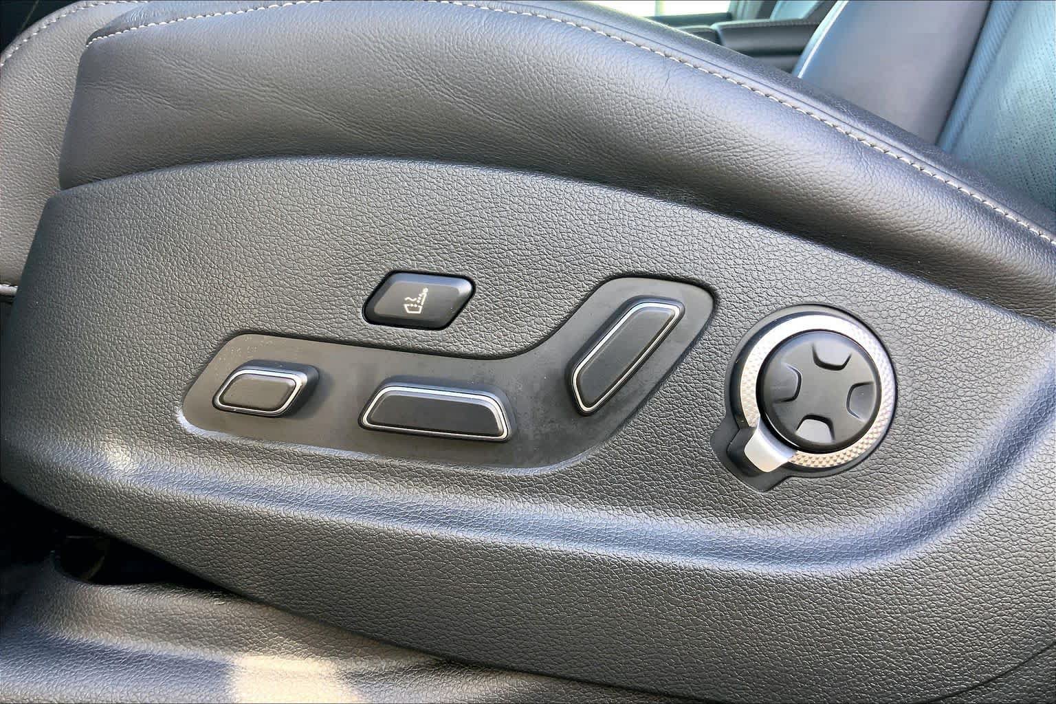 Used 2025 Genesis GV80 2.5T Prestige AWD/4WD image 34