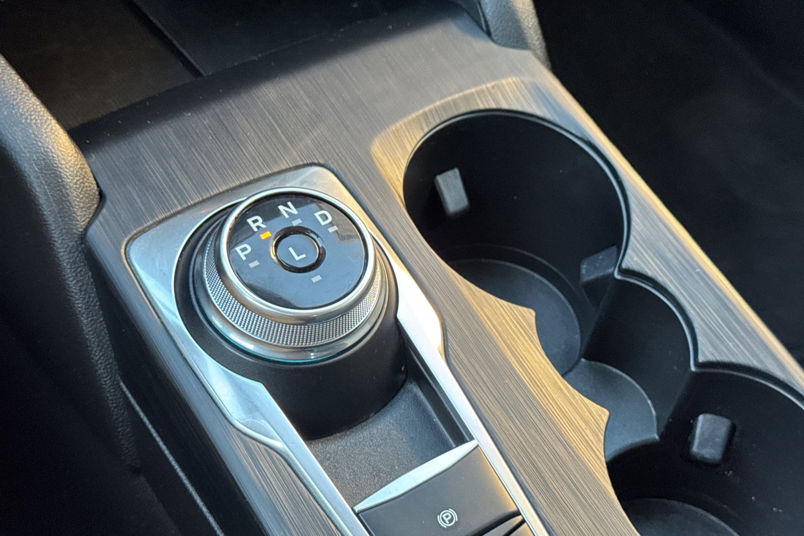 Certified 2022 Ford Escape SE w/ Convenience Package image 20