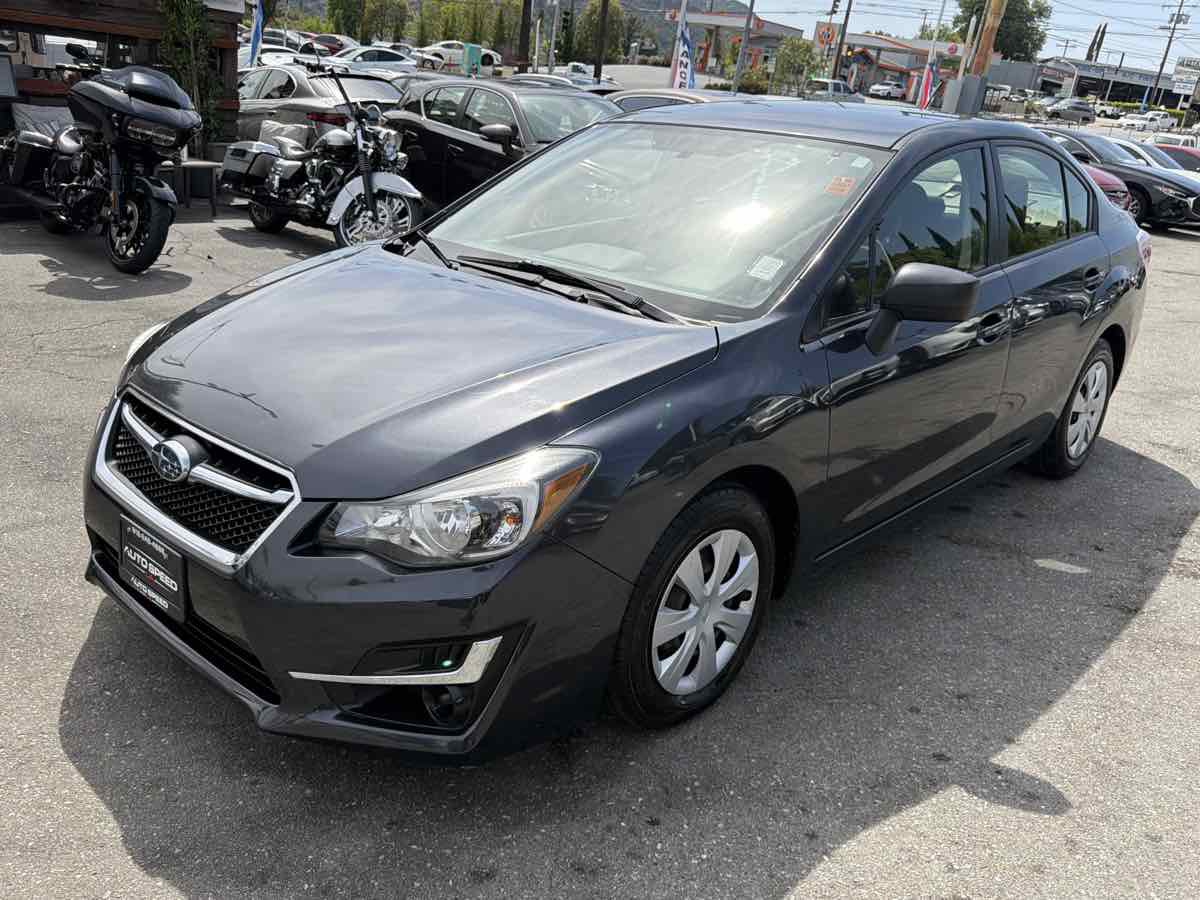 Used 2015 Subaru Impreza 2.0i AWD/4WD image 3