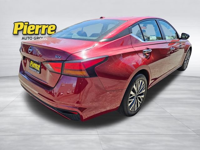 Used 2024 Nissan Altima 2.5 SV FWD image 5