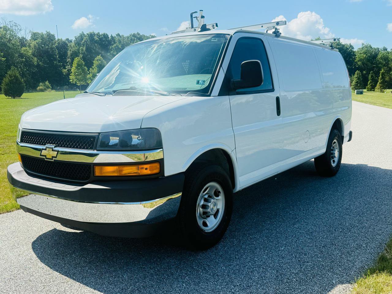 Used 2020 Chevrolet Express 2500 w/ Driver Convenience Package RWD image 1