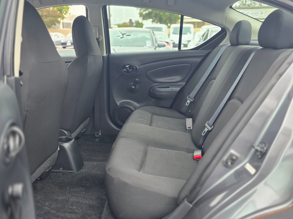 Used 2016 Nissan Versa S FWD image 15