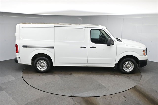Used 2014 Nissan NV 2500 S image 25
