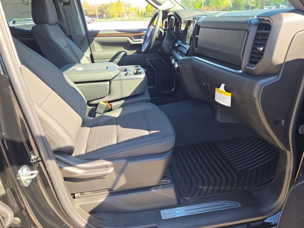 New 2026 GMC Sierra 1500 Elevation AWD/4WD image 7