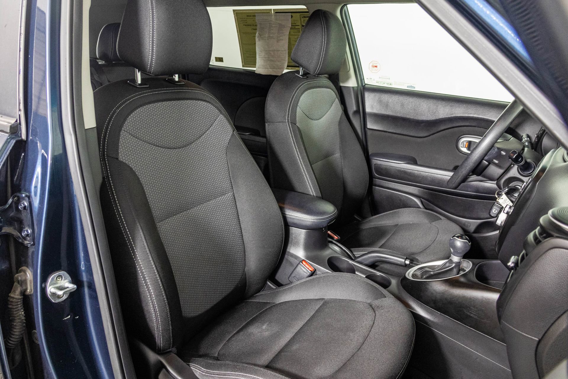 Used 2018 Kia Soul + FWD image 42