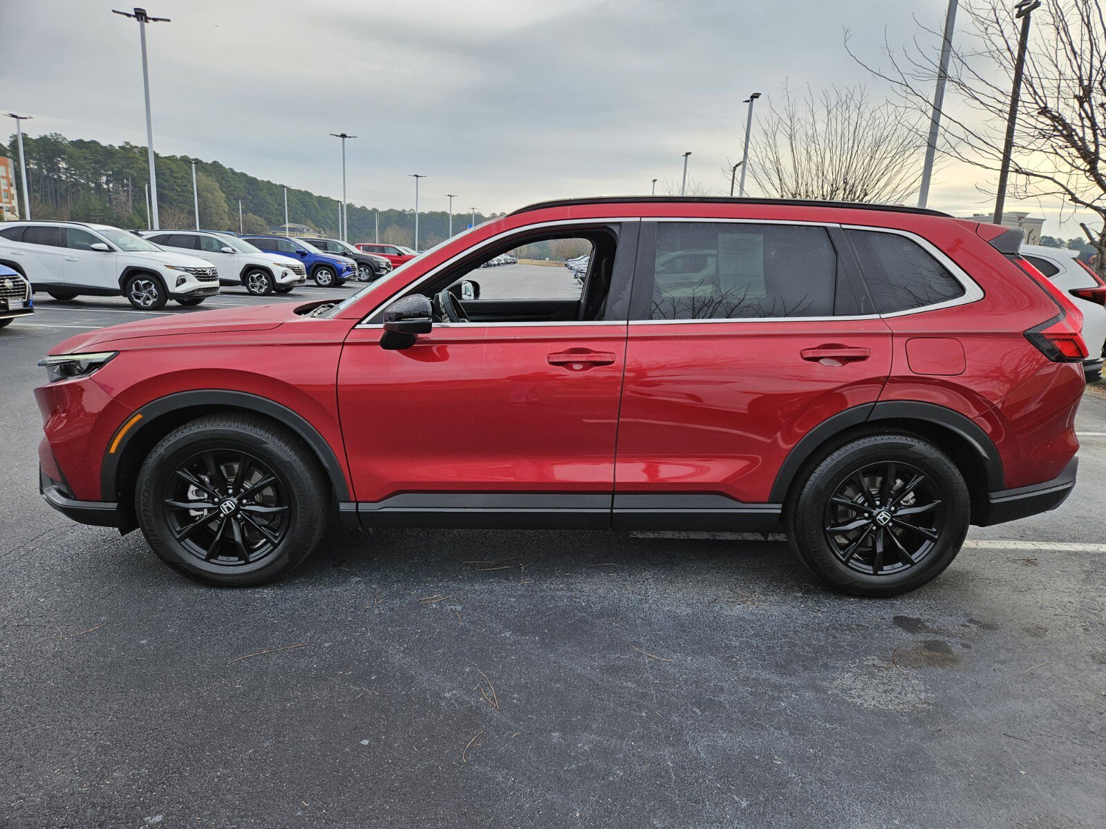 Used 2025 Honda CR-V Sport image 4