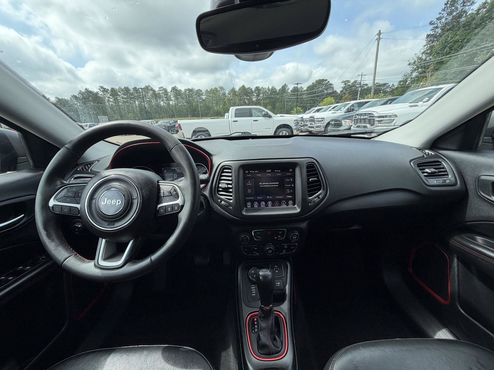 Used 2021 Jeep Compass Trailhawk AWD/4WD image 7