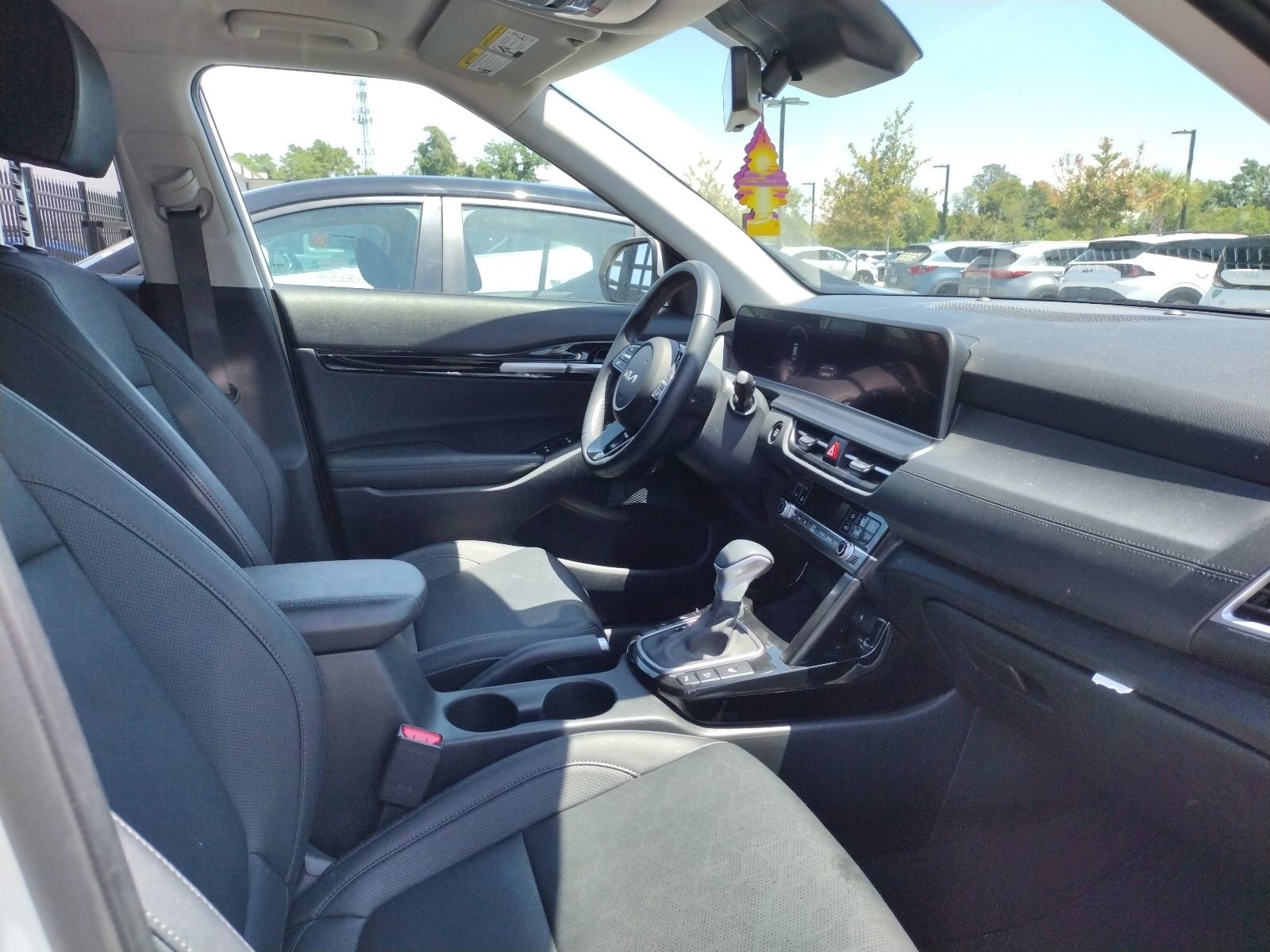 Used 2026 Kia Seltos EX w/ EX Sunroof Package FWD image 4