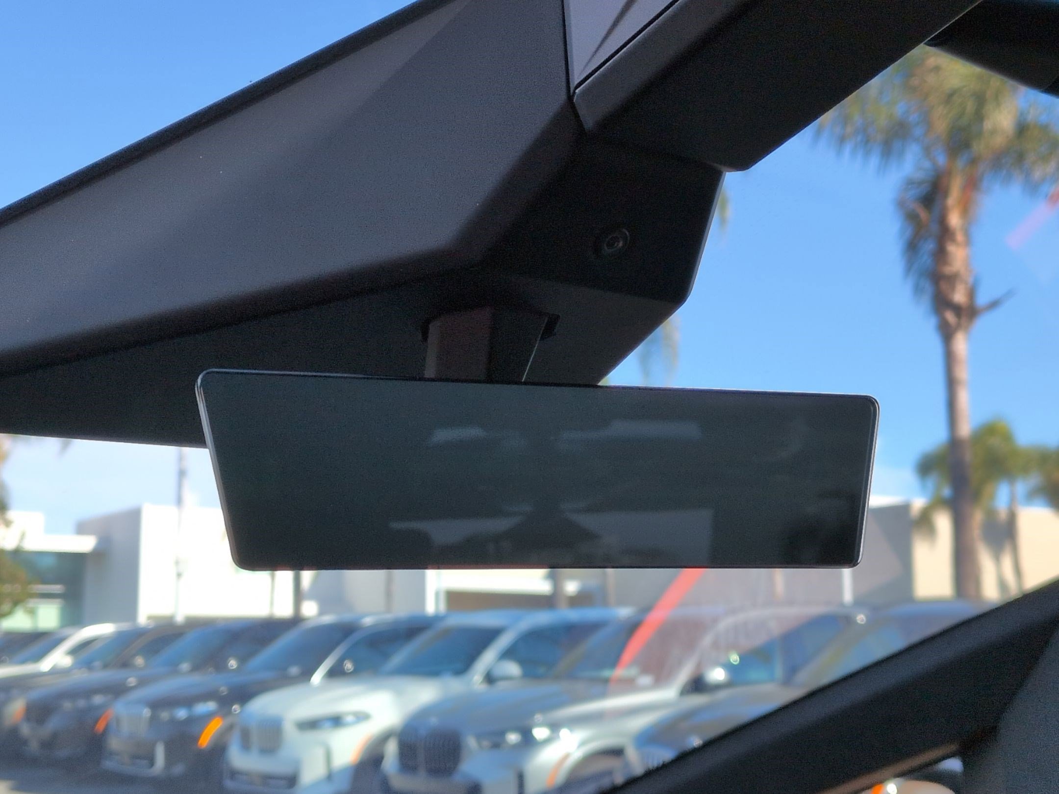 Used 2025 Tesla Cybertruck AWD Crew Cab image 26