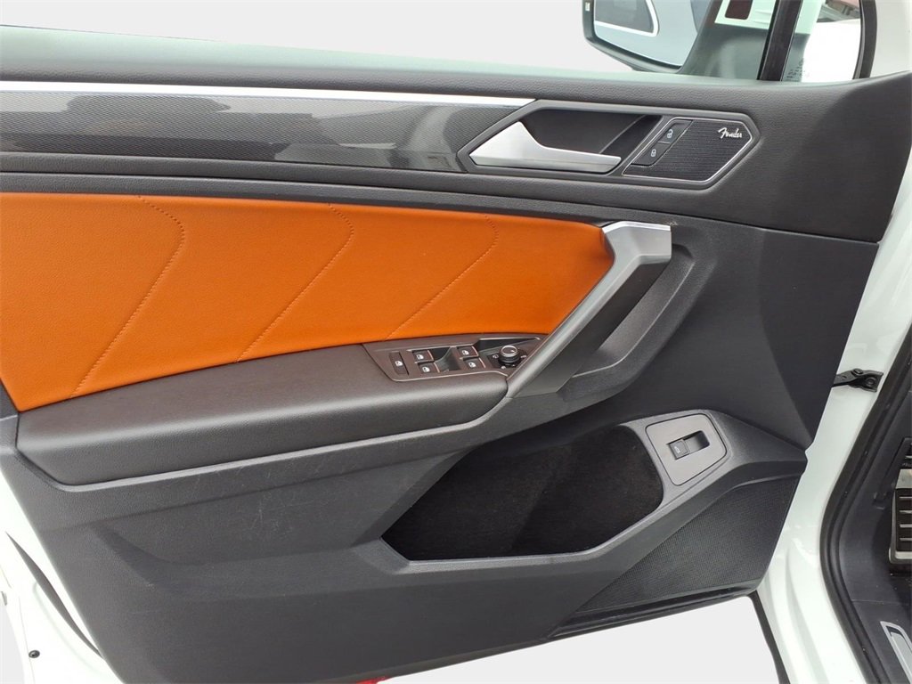 Used 2021 Volkswagen Tiguan SEL Premium R-Line image 7