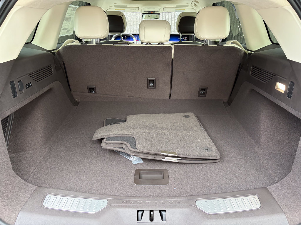 New 2026 Lincoln Nautilus Black Label AWD/4WD image 24