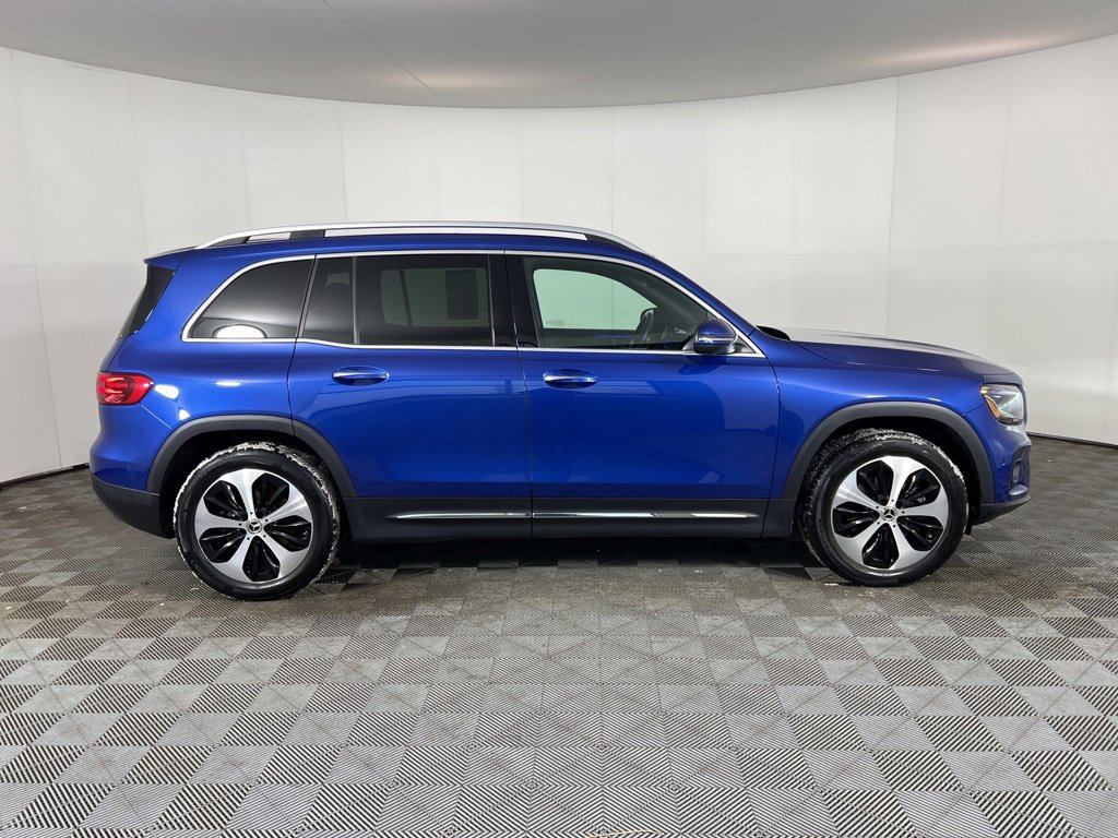 Certified 2025 Mercedes-Benz GLB 250 4MATIC image 40