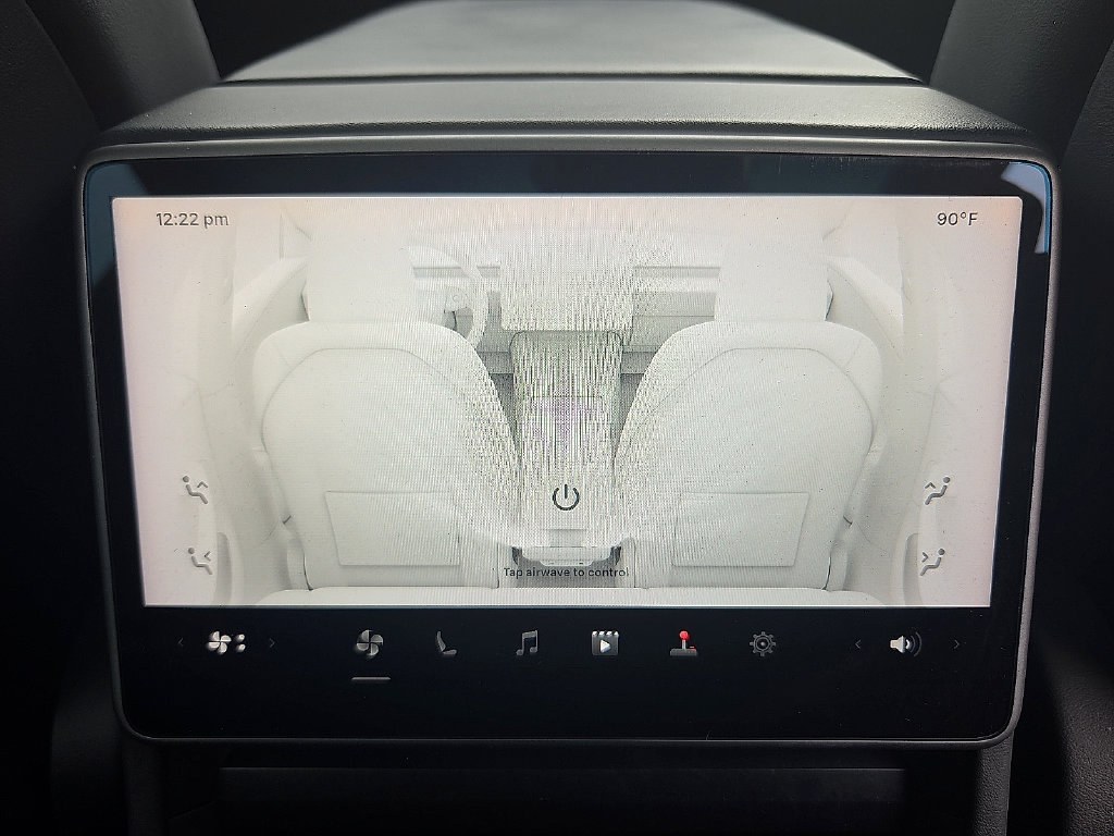 Used 2024 Tesla Model 3 Standard Range RWD image 19