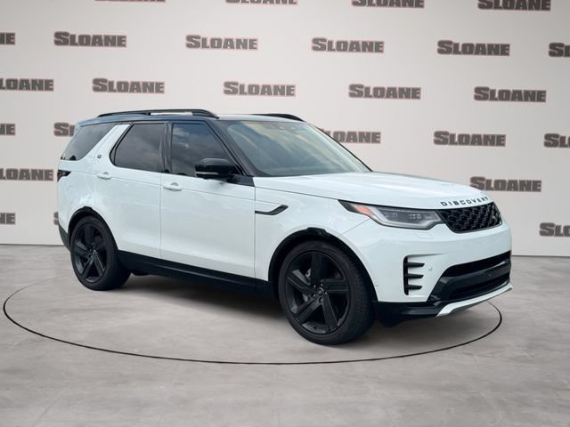 Used 2024 Land Rover Discovery Dynamic SE AWD/4WD image 7