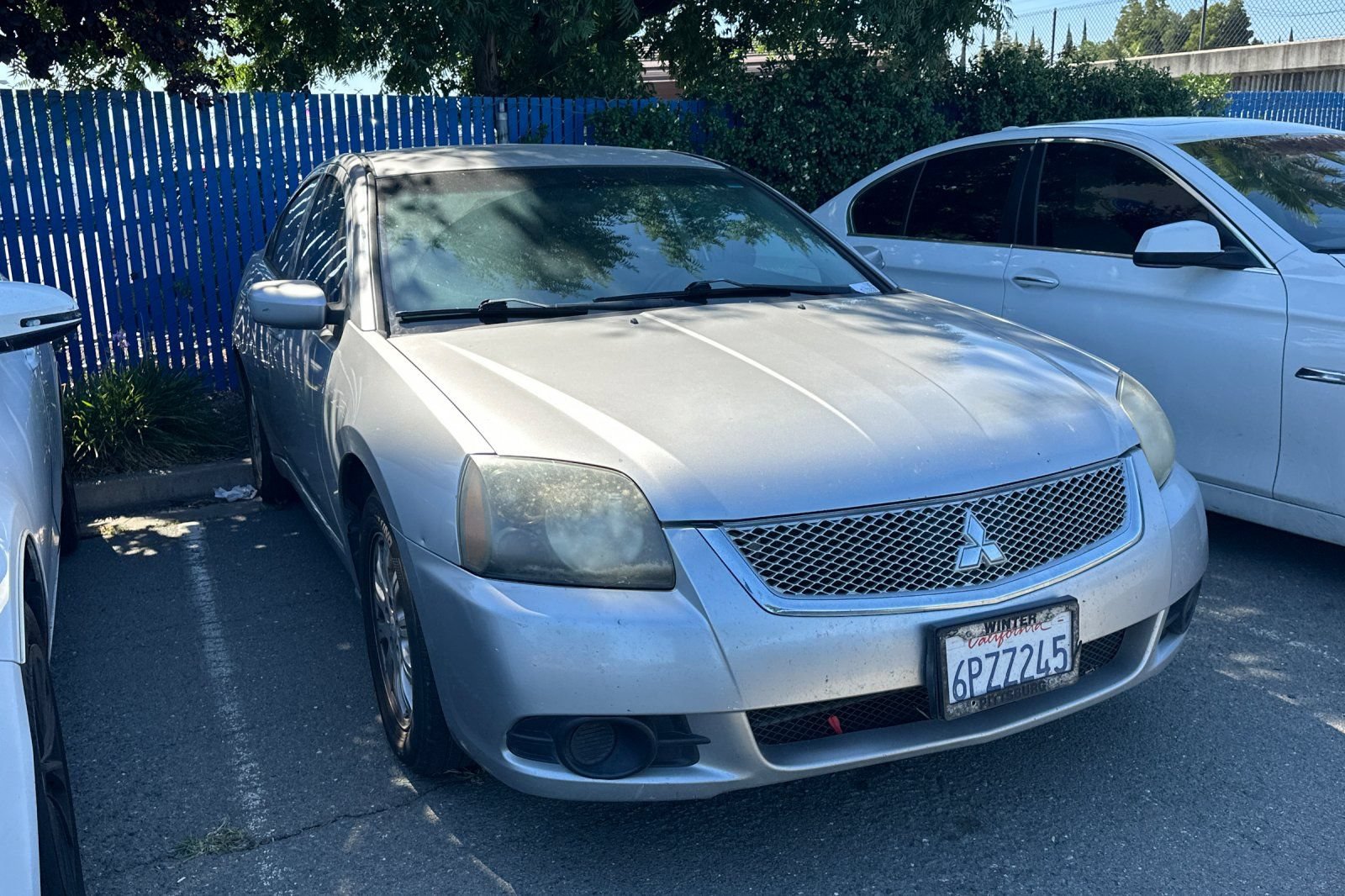 Used 2011 Mitsubishi Galant FWD image 2