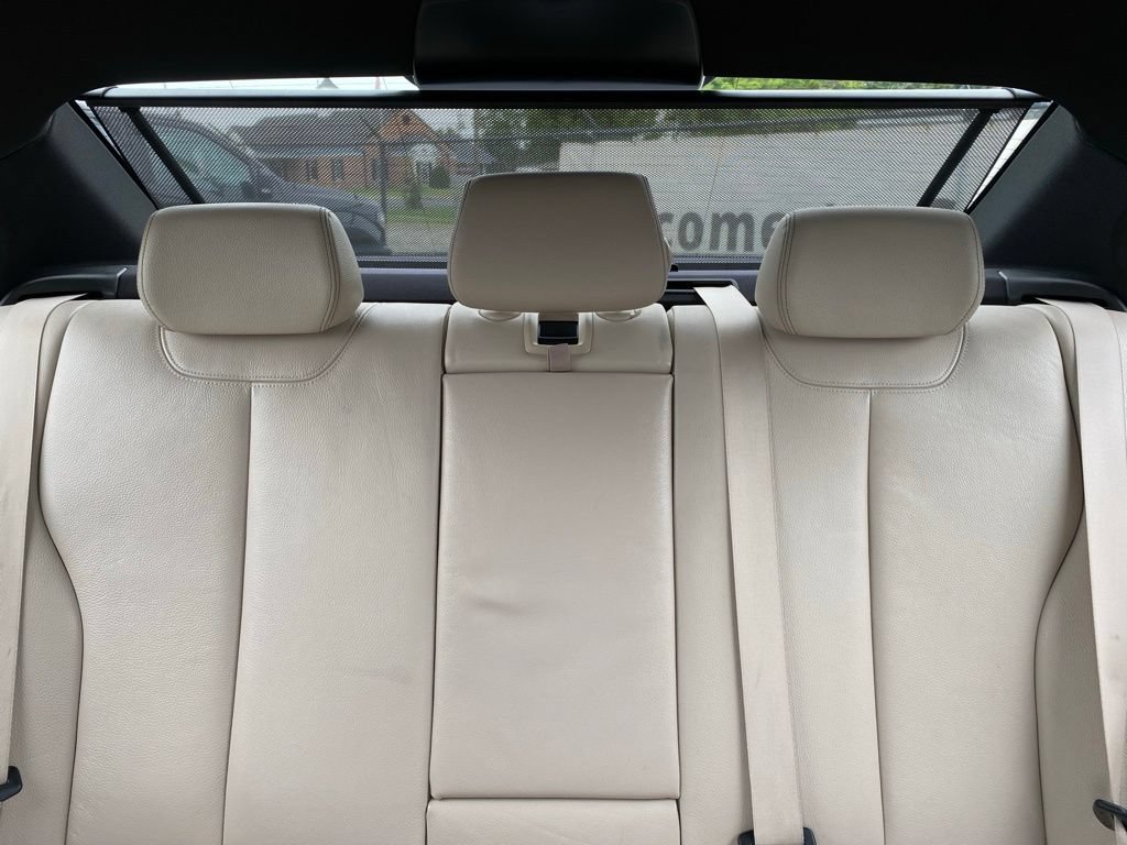 Used 2016 BMW 330e RWD image 30