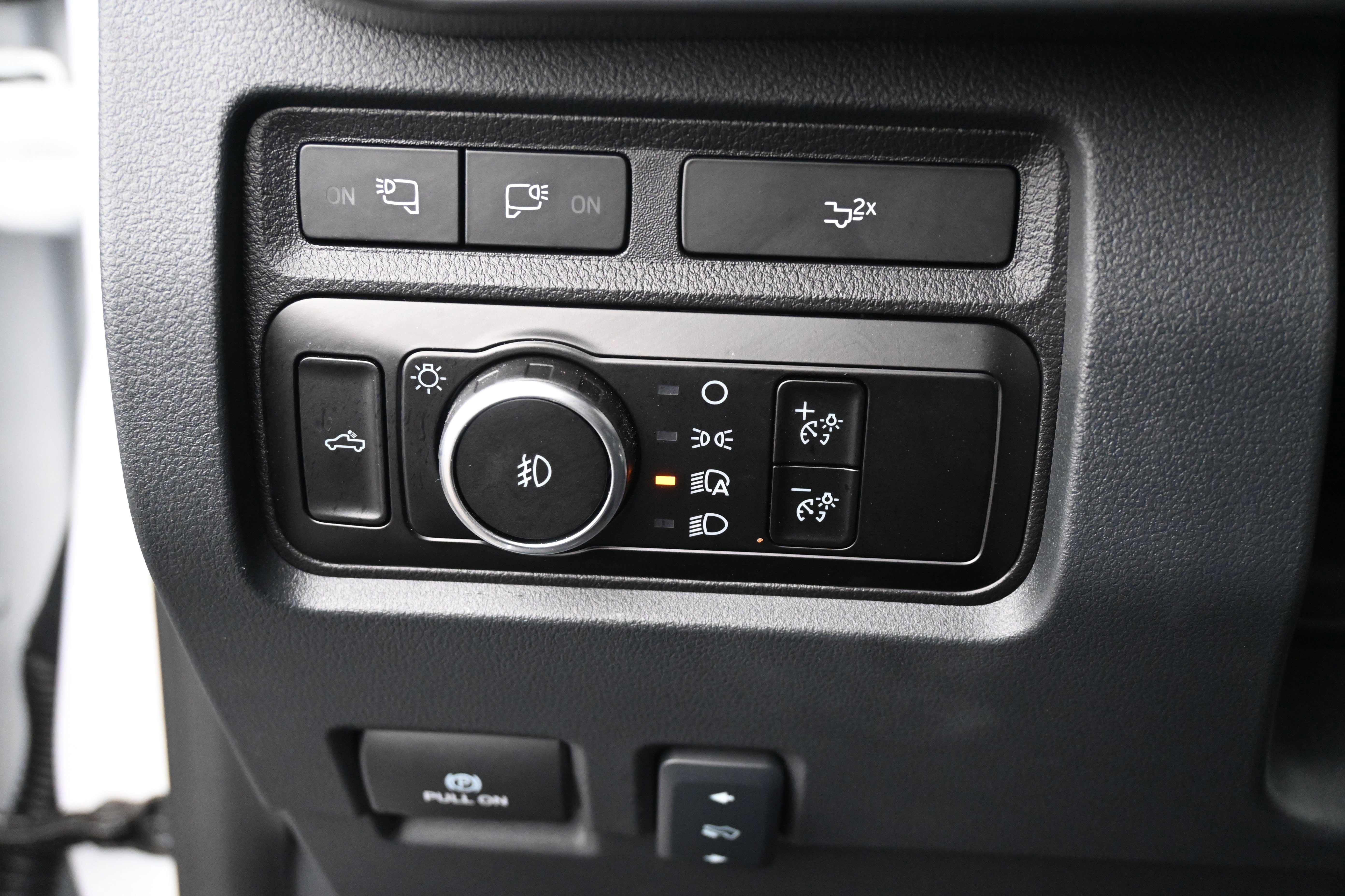 Used 2024 Ford F250 Lariat w/ Lariat Ultimate Package image 29