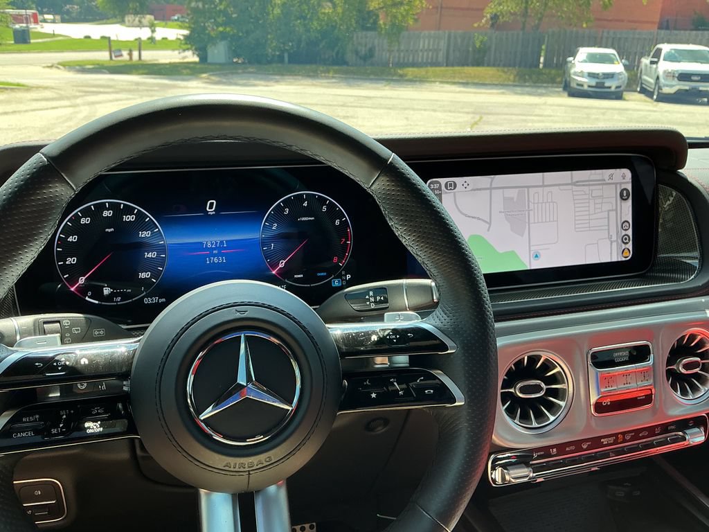 Used 2025 Mercedes-Benz G 550 image 22