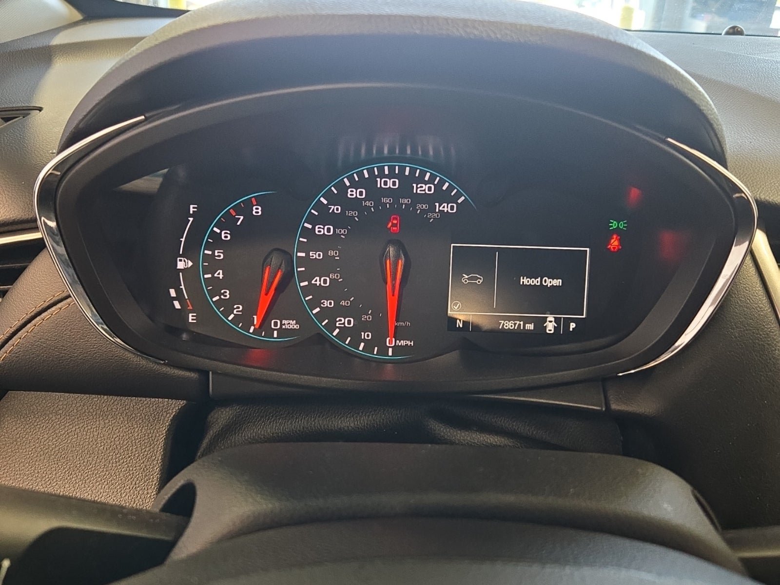 Used 2020 Chevrolet Trax LT AWD/4WD image 8