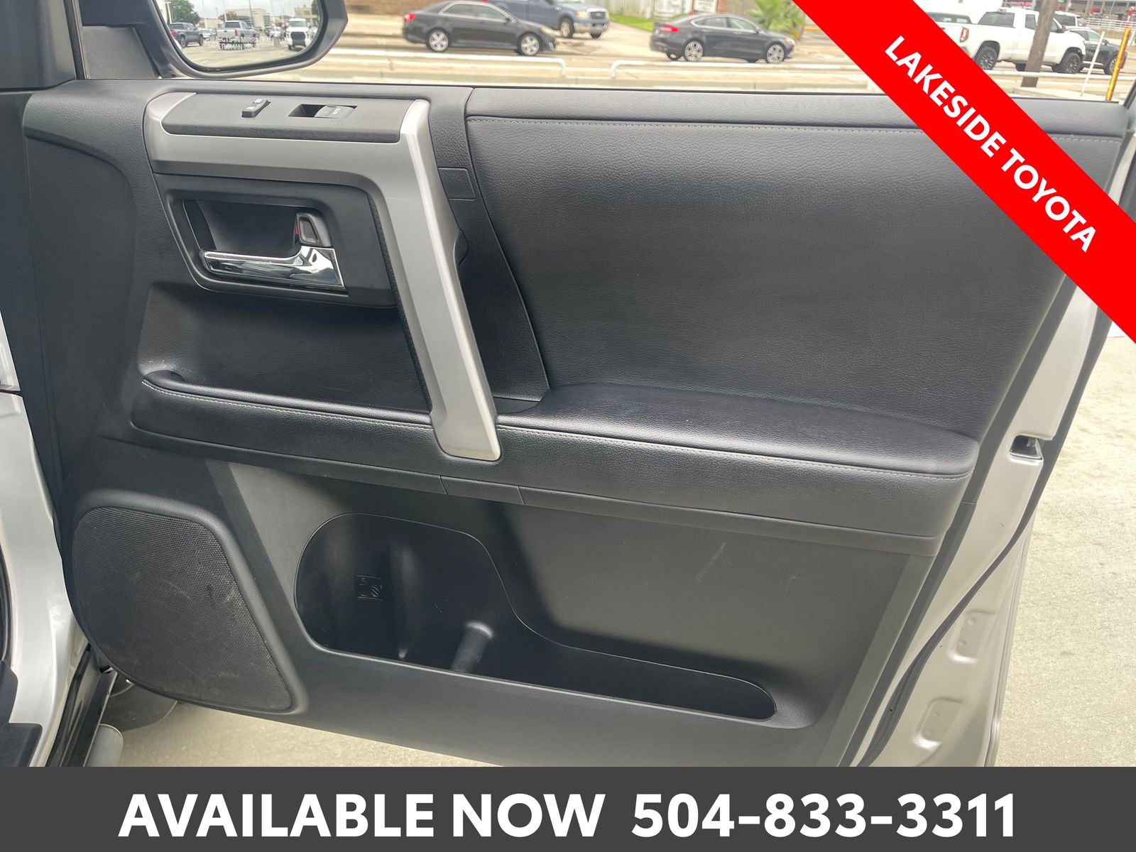 Used 2020 Toyota 4Runner SR5 Premium w/ Moonroof Package RWD image 17
