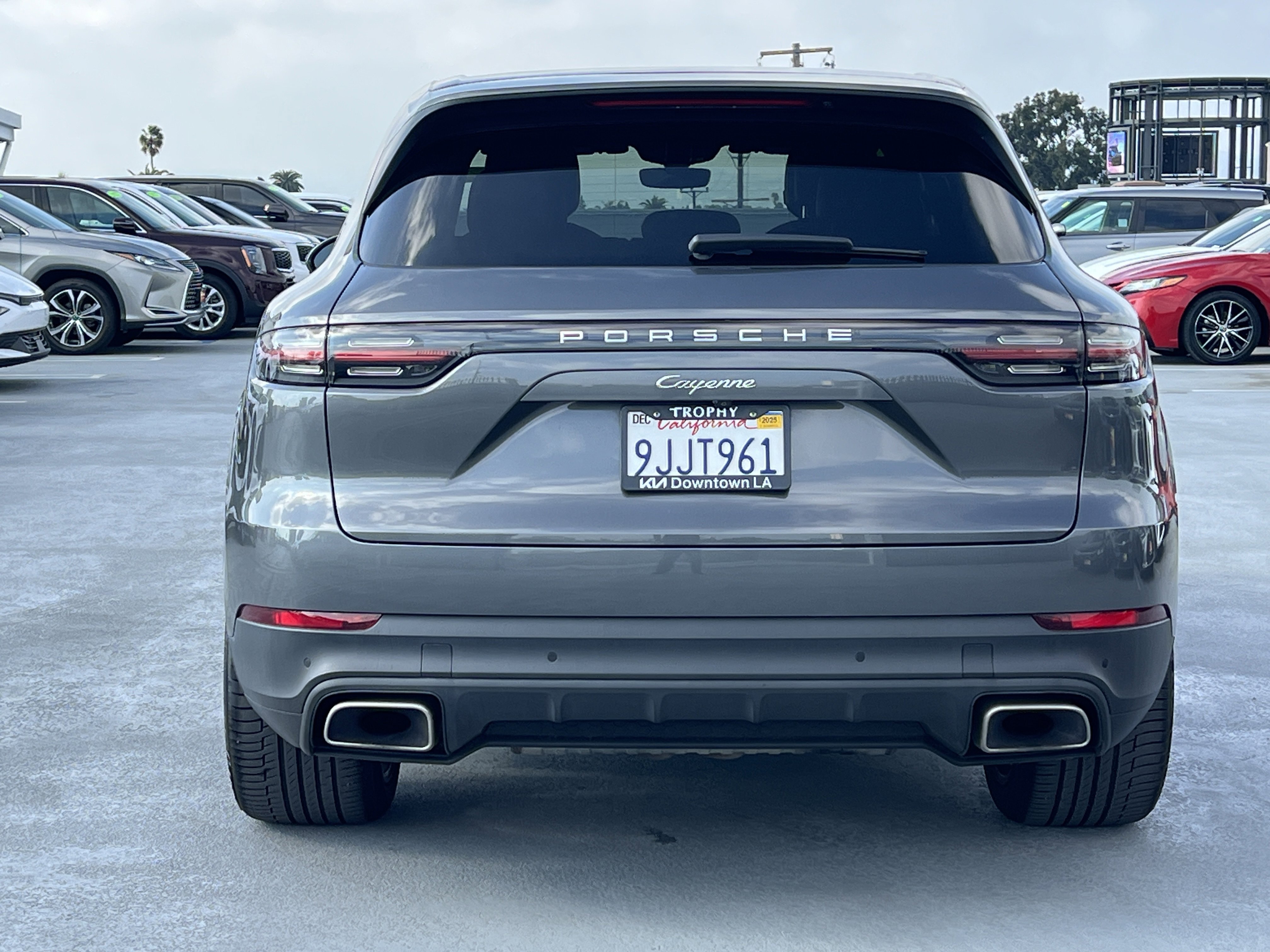 Used 2021 Porsche Cayenne image 5