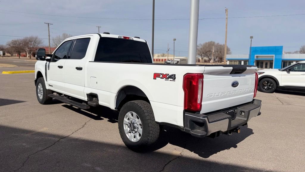 Used 2023 Ford F250 XLT w/ FX4 Off-Road Package image 10