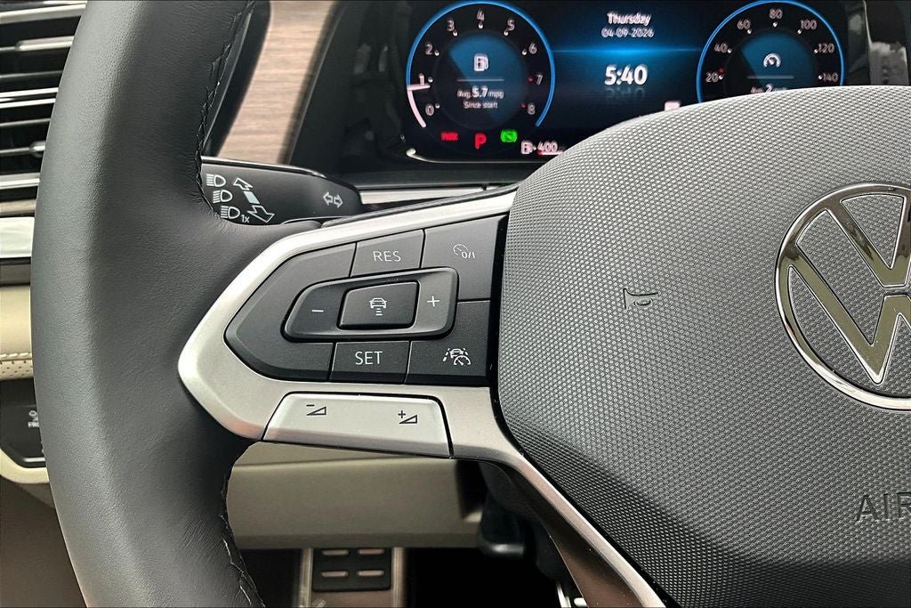 New 2026 Volkswagen Atlas SEL Premium R-Line AWD/4WD image 22