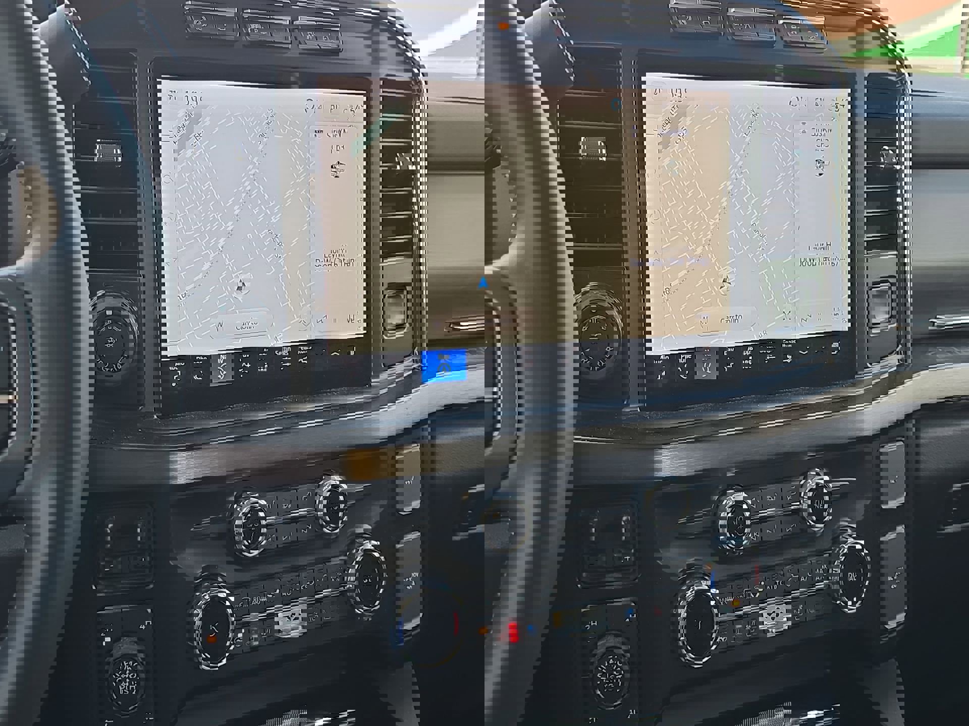 Used 2024 Ford F250 Lariat w/ Lariat Ultimate Package image 16