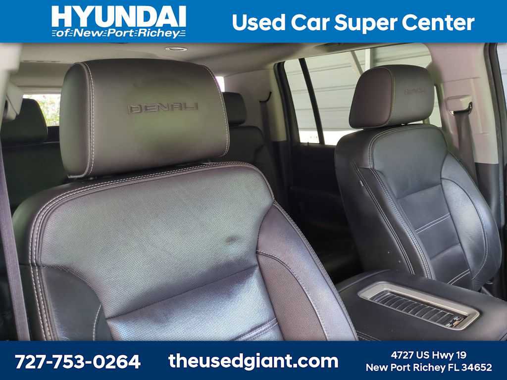 Used 2019 GMC Yukon XL Denali AWD/4WD image 6