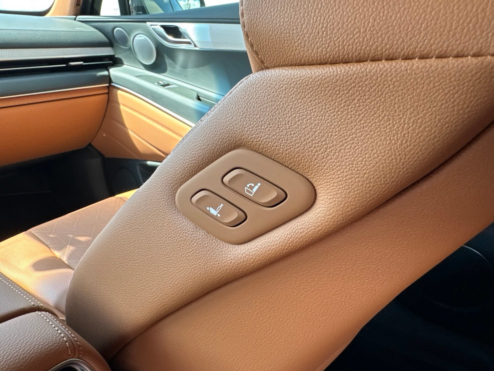 New 2026 Genesis GV80 2.5T Prestige AWD/4WD image 20