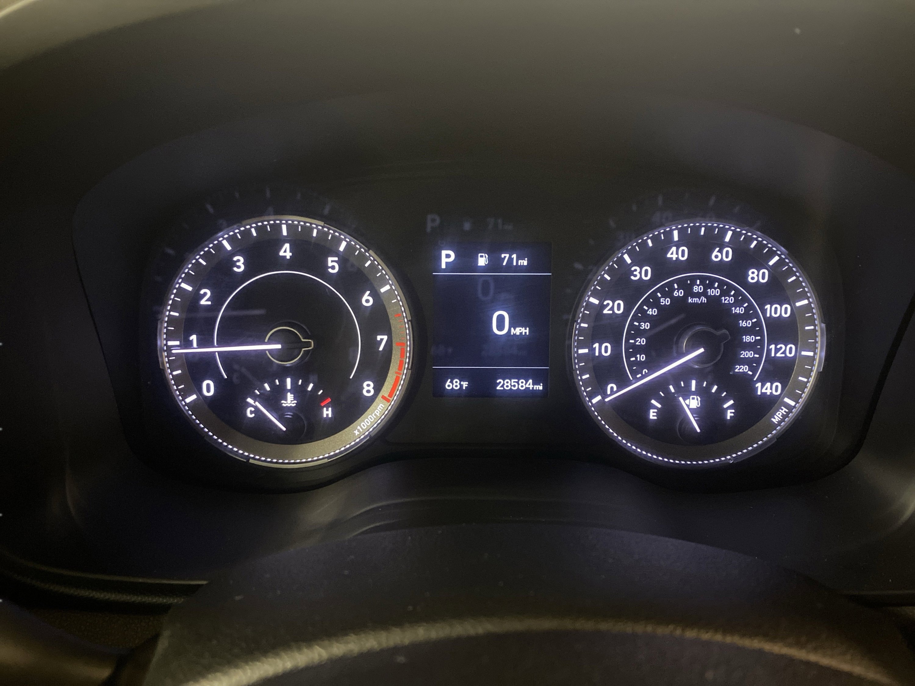 Used 2022 Hyundai Venue Limited image 18